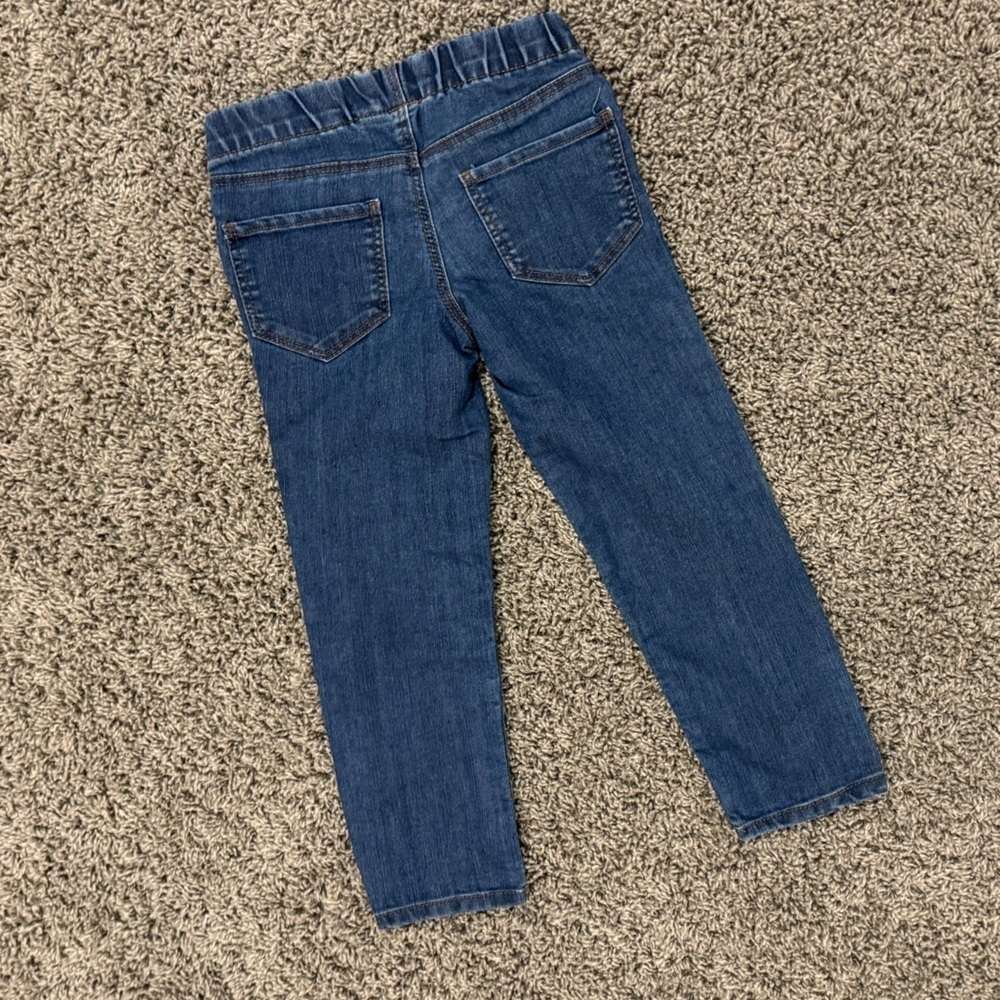 5/$25 OshKosh pull on jeggings, size 5 - Picture 4 of 4